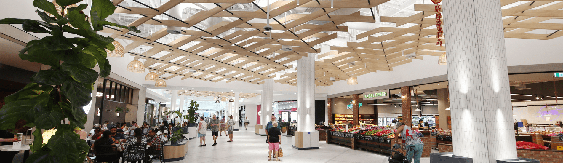 Suspended MAXI BEAMS create a bright, airy feature for Queensland shopping centre