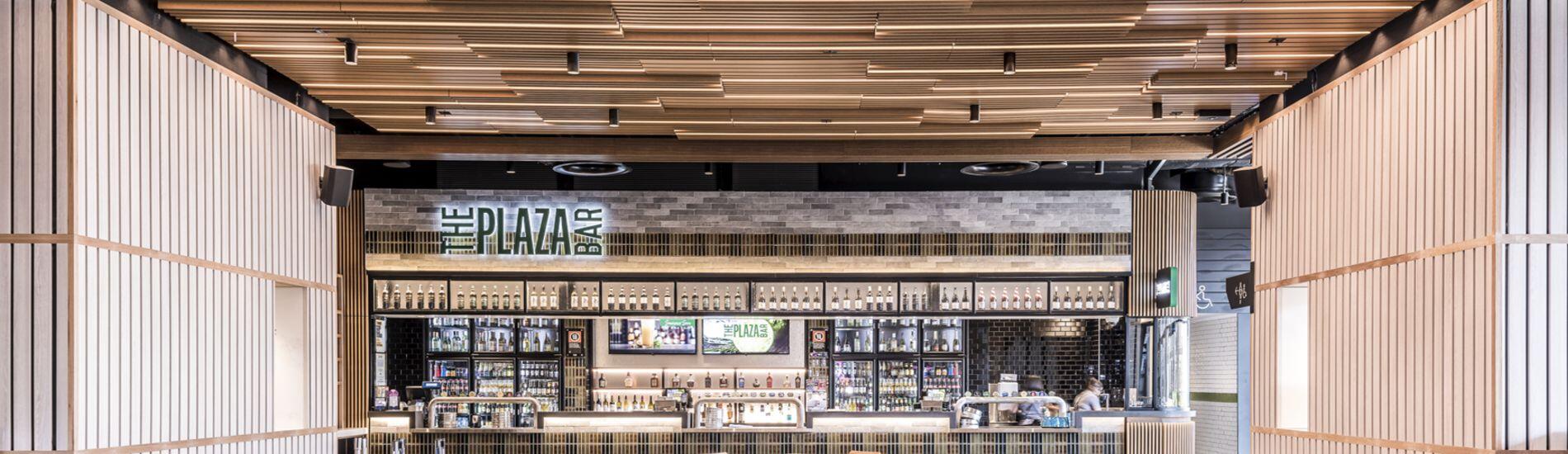 MAXI BEAM Lightweight Beams and SUPASLAT Slatted Panels throughout Leagues Club Foodcourt